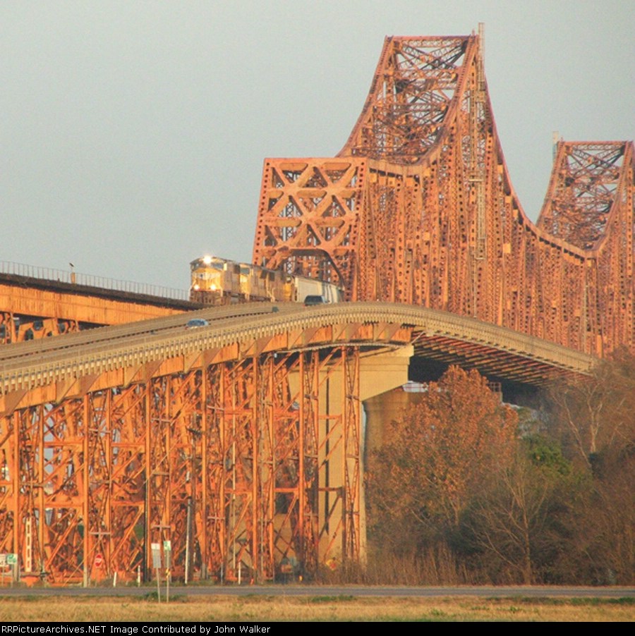 Westbound UP grain train on Mississippi River bridge